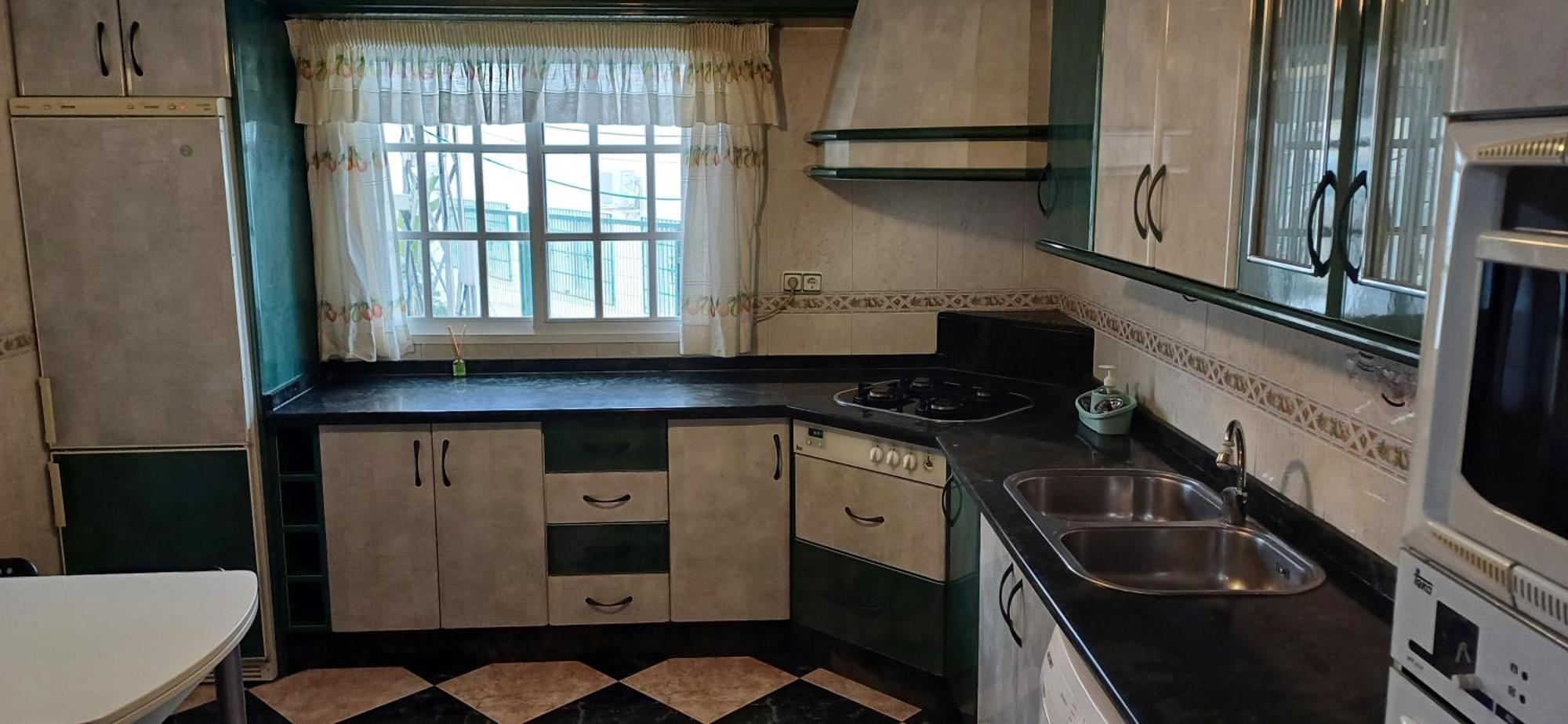 Апартаменты Piso En Malaga Arenas Экстерьер фото