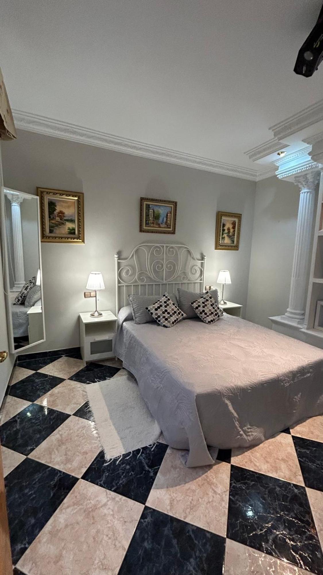 Апартаменты Piso En Malaga Arenas Экстерьер фото