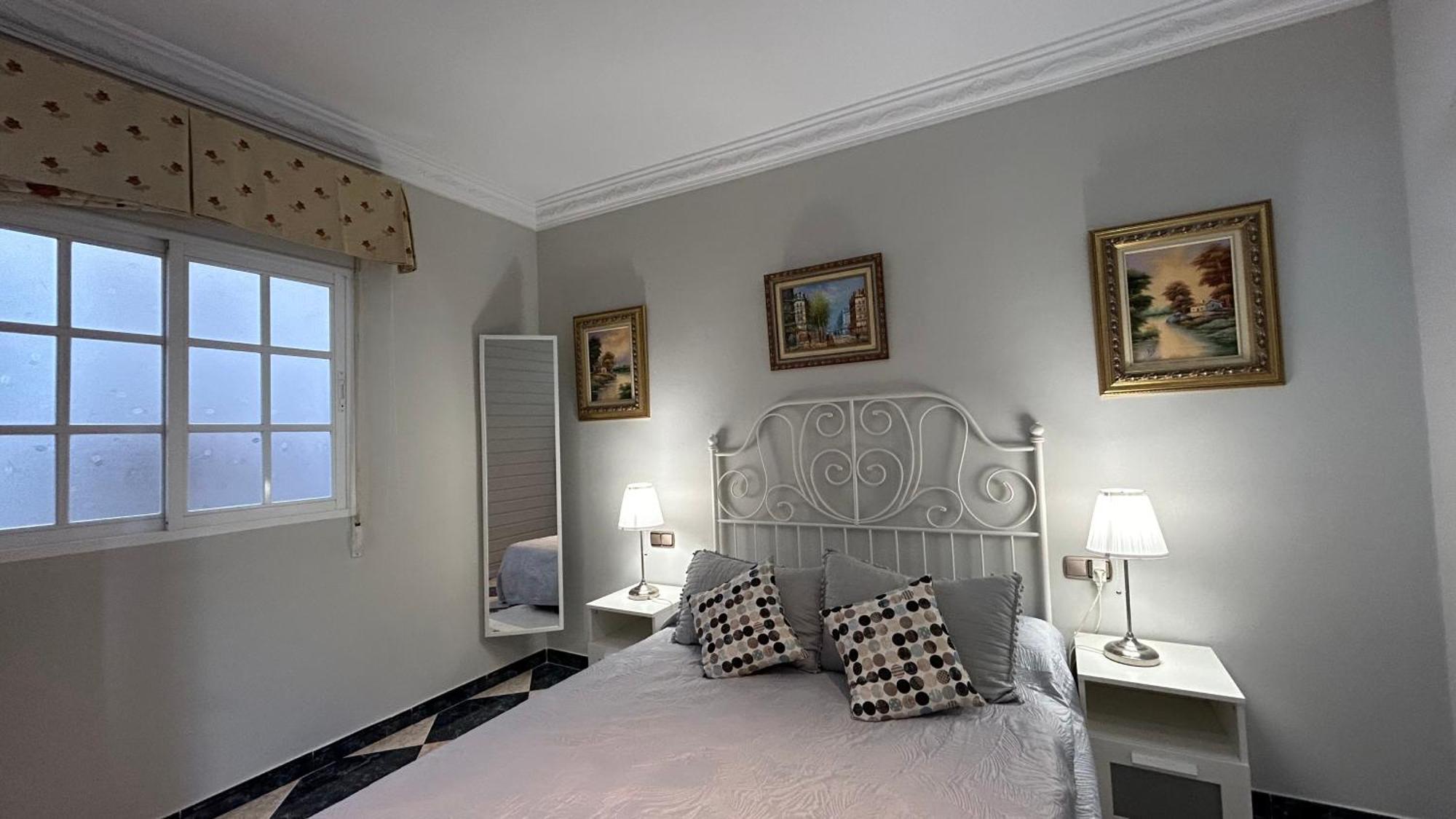 Апартаменты Piso En Malaga Arenas Экстерьер фото